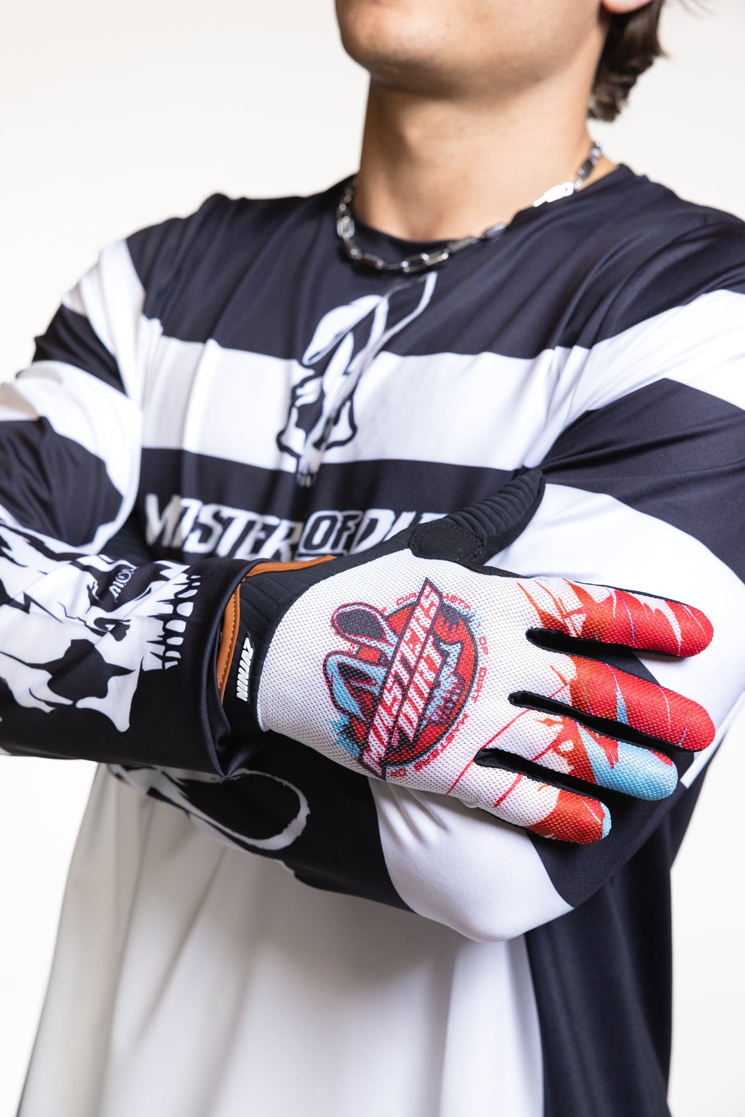 M.O.D Gloves 2025
